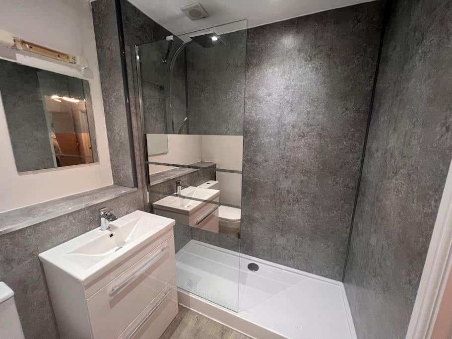 Apartamento Lincoln View Sleeps 4 Balcony Self Check-In Exterior foto