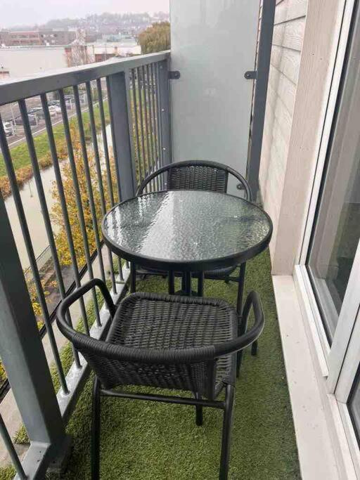 Apartamento Lincoln View Sleeps 4 Balcony Self Check-In Exterior foto